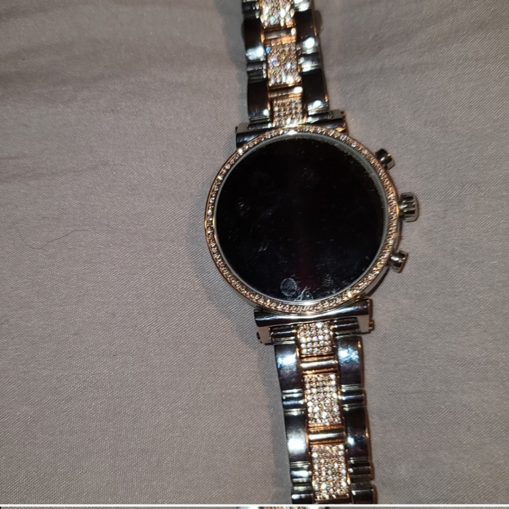 Mk watch